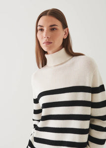 Patrick Assaraf Striped Boyfriend Turtleneck